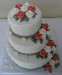 Svatební dort s růžemi